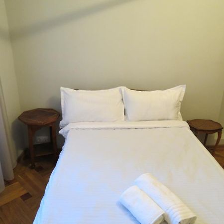 טביליסי Three Rooms Apartment מראה חיצוני תמונה