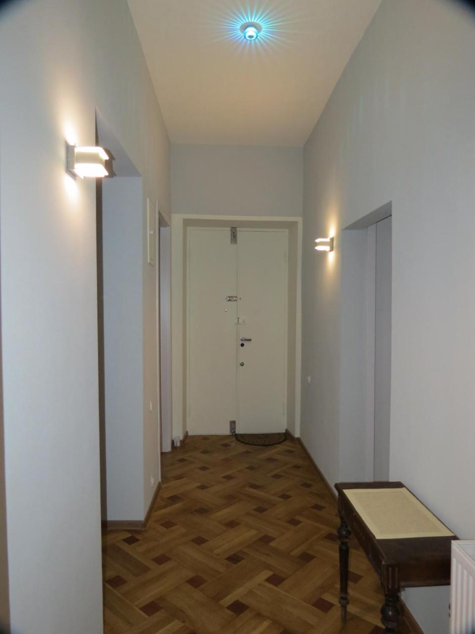 טביליסי Three Rooms Apartment מראה חיצוני תמונה
