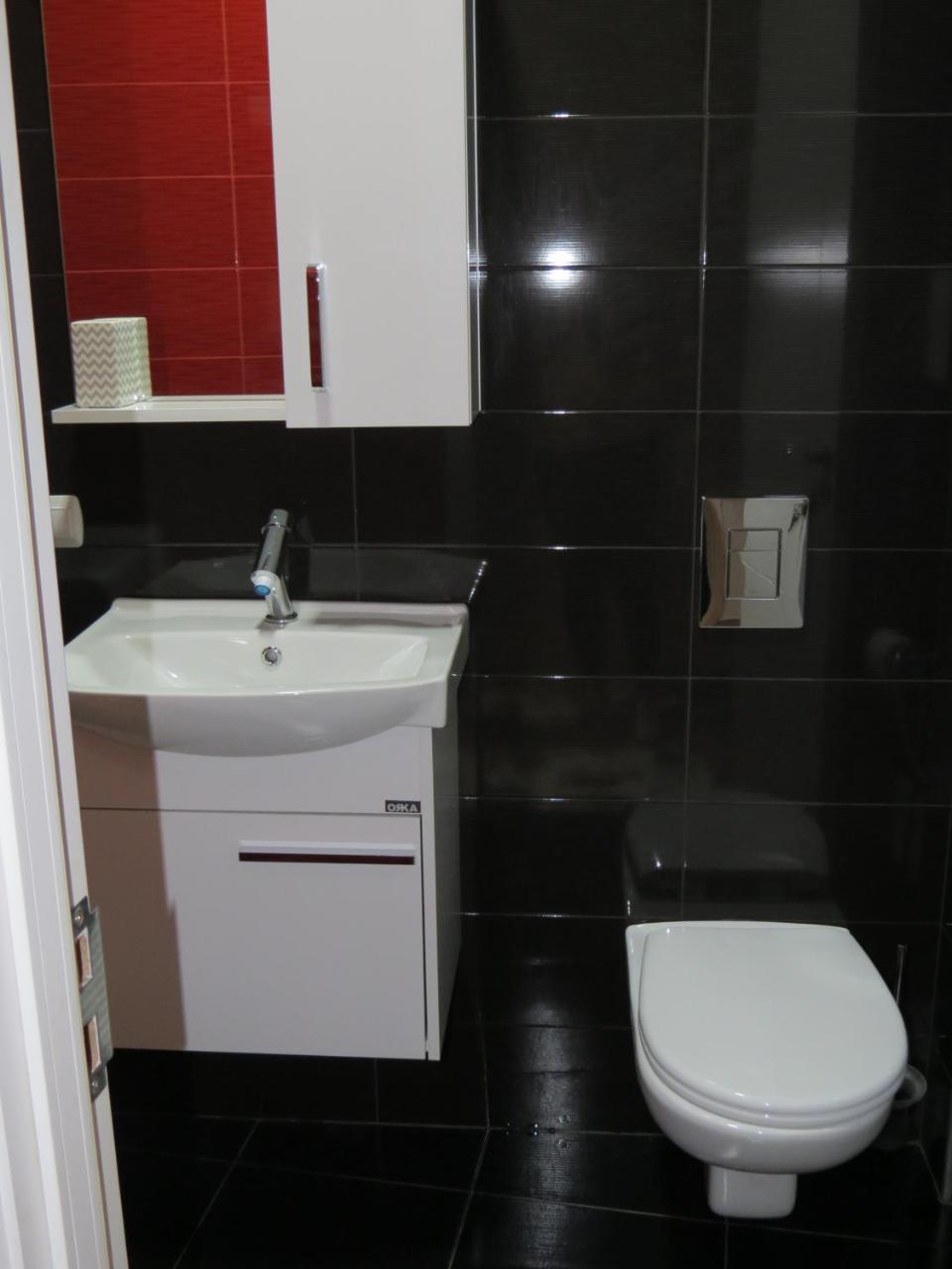 טביליסי Three Rooms Apartment מראה חיצוני תמונה