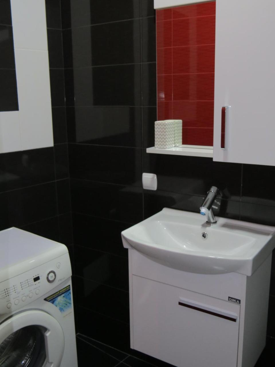 טביליסי Three Rooms Apartment מראה חיצוני תמונה