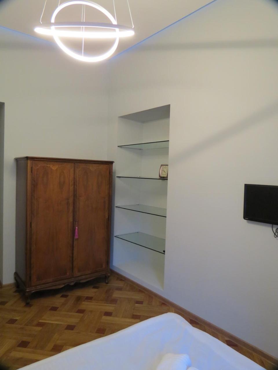 טביליסי Three Rooms Apartment מראה חיצוני תמונה