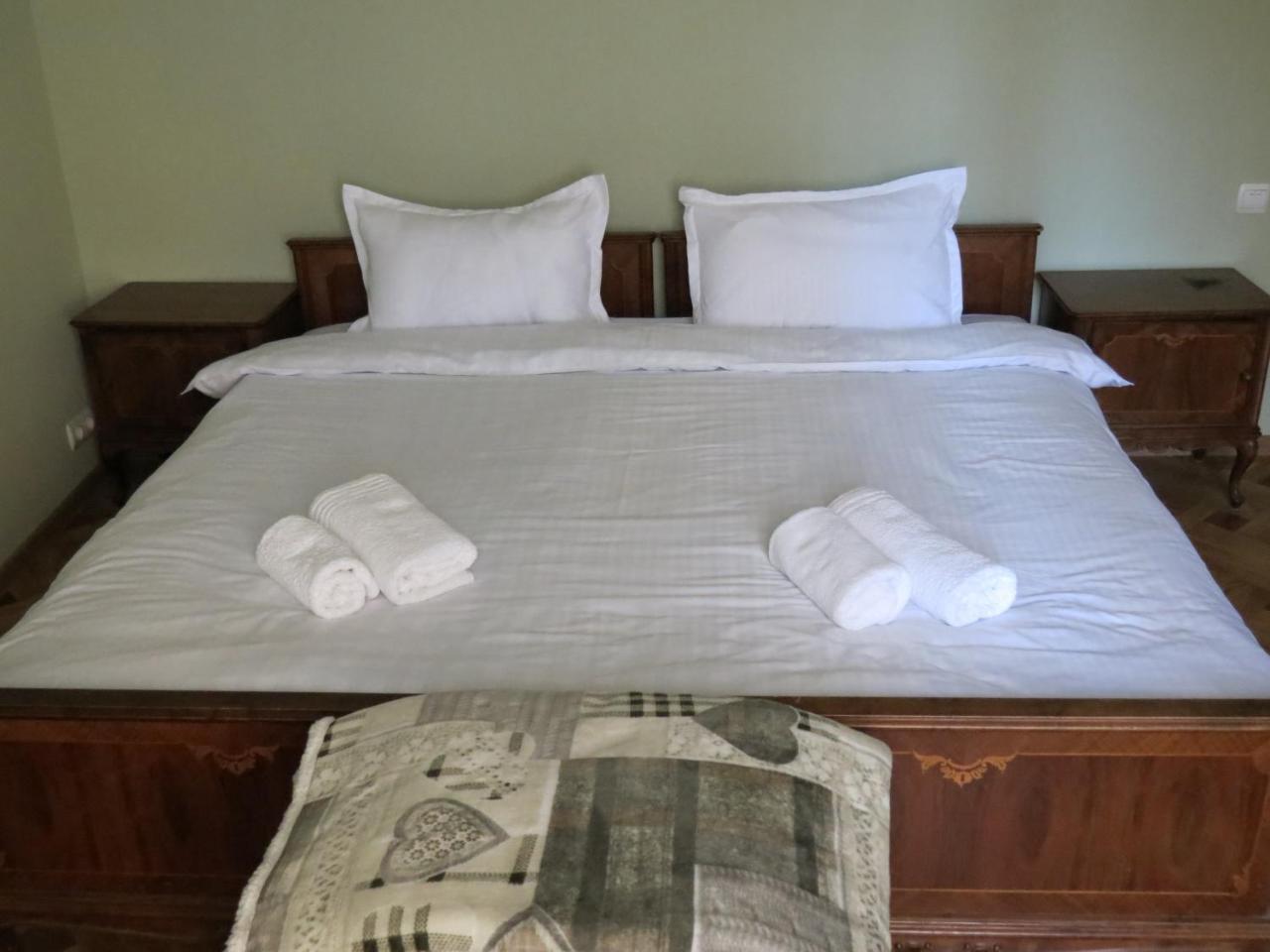 טביליסי Three Rooms Apartment מראה חיצוני תמונה